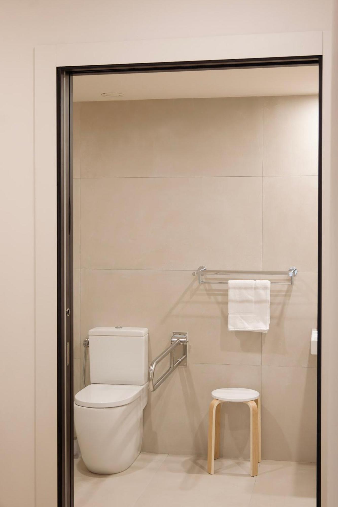 Apartamentos Joaquin Costa Santander Exterior foto